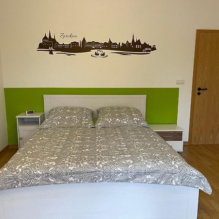 Ferienwohnung Im Zentrum Zwickaus Luaran gambar